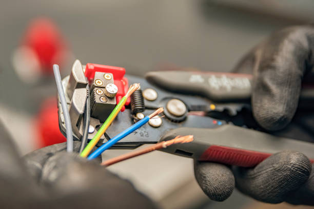 Best Local Electrician Companies  in Anderson, MO